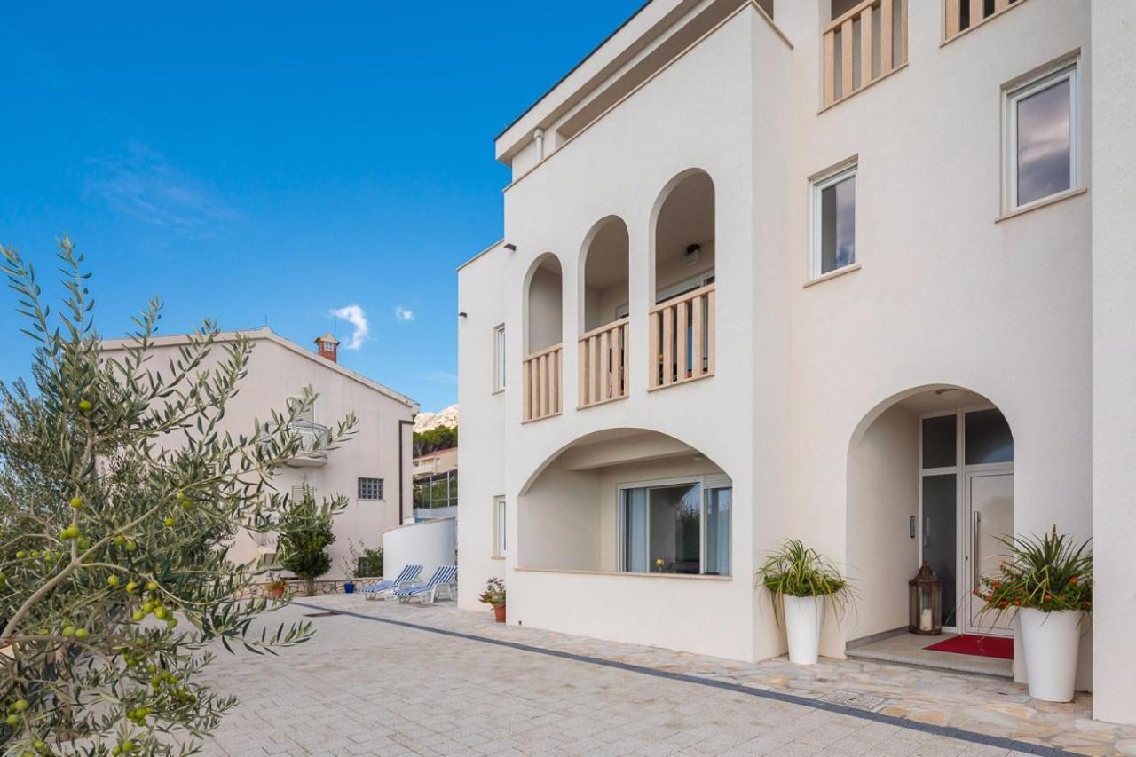 Appartments Villa Daria Marusici  エクステリア 写真