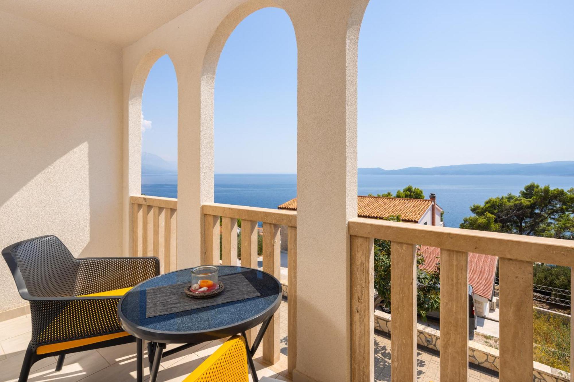 Appartments Villa Daria Marusici  エクステリア 写真