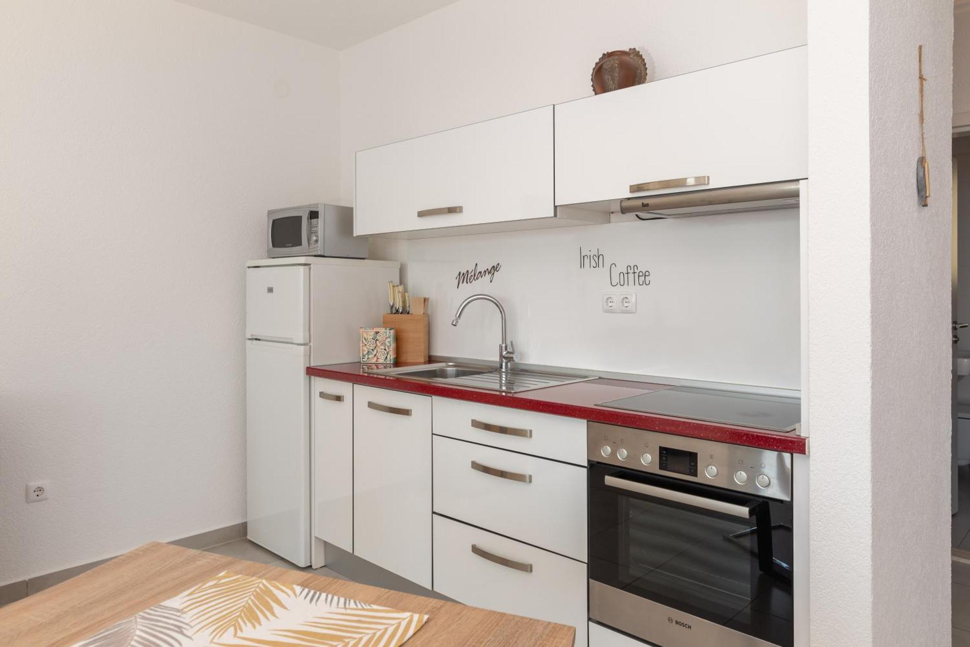 Appartments Villa Daria Marusici  エクステリア 写真